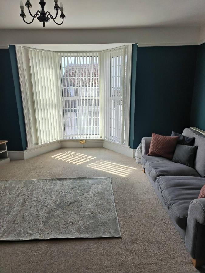 Southsea Historic Gem - Elegant Apartments 포츠머스 외부 사진